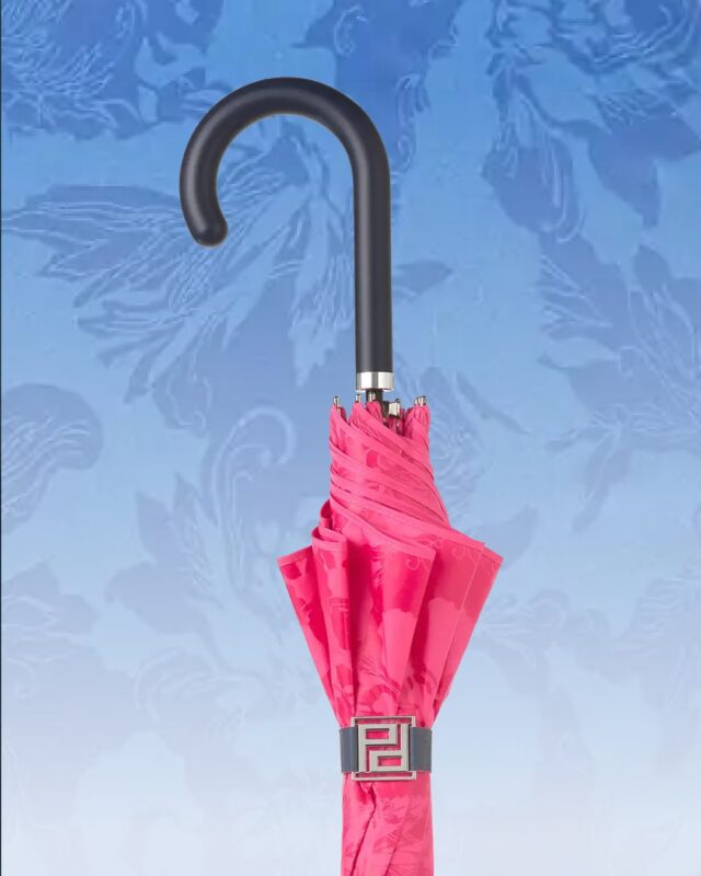 Paraguas largo de apertura automática #Pertegaz "LEGACY" con sistema Windproof para una máxima resistencia al viento.

#paraguas #paraguasdecolores #paraguasautomático  #paraguasantiviento