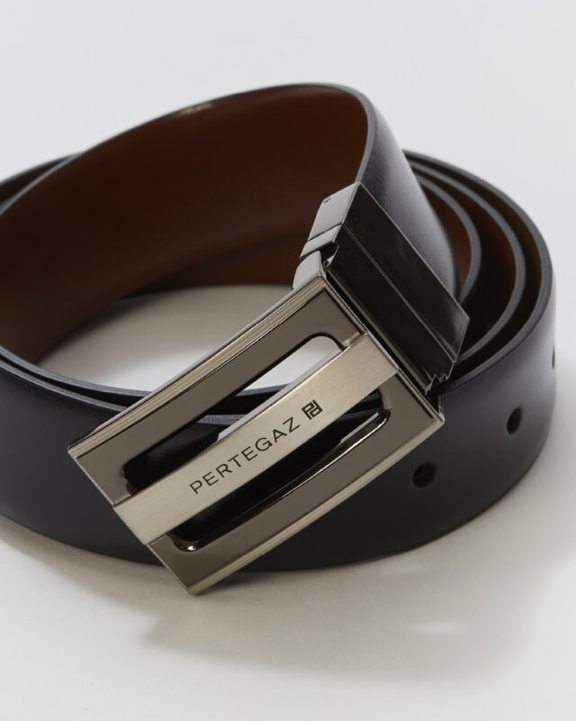 Un cinturón de calidad aporta carácter, comodidad y distinción a cualquier look masculino.

#cinturoneshombre #modamasculina #estiloconclase #accesorioshombre #lookmasculino