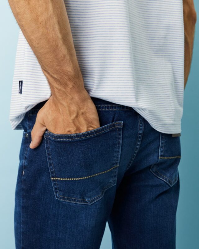 DETAILS FIVE POCKETS
La personalización de los jeans mantiene
el espíritu casual de PERTEGAZ.

JEANS LINE 
#TejanosHombre #DenimStyle #ModaMasculina #JeansParaHombre #DenimLovers